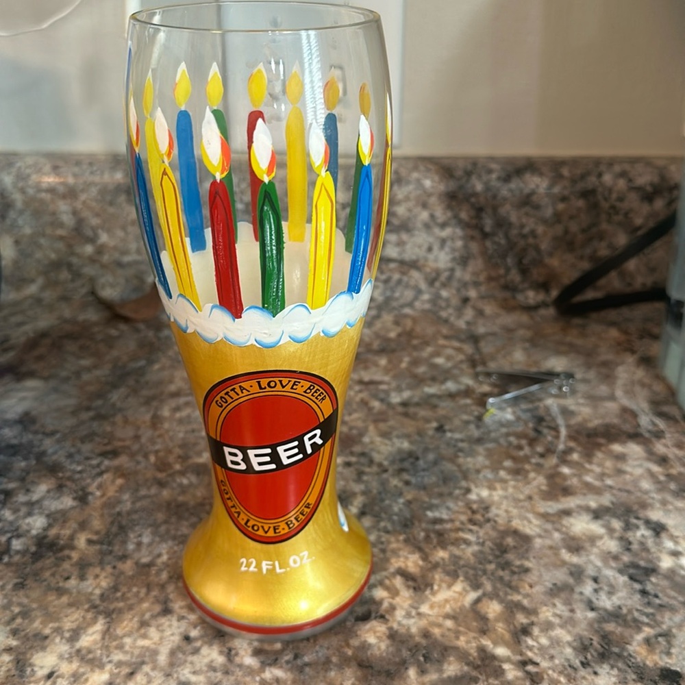 Lolita "Birthday Beer" Pilsner Glass 22oz gotta love beer